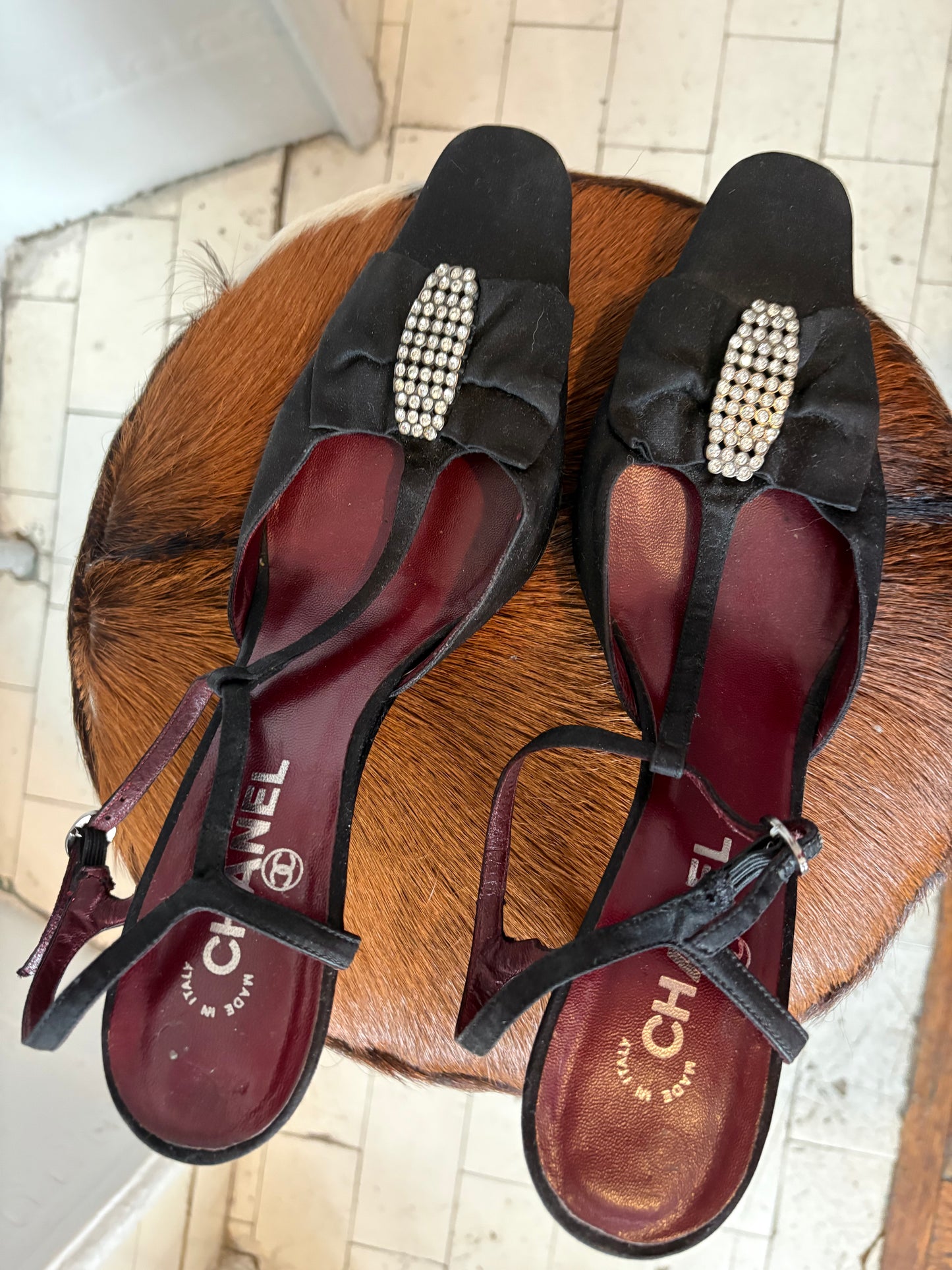 Vintage Chanel Black Satin Crystal Slingback Heels – Made in Italy – Size 40